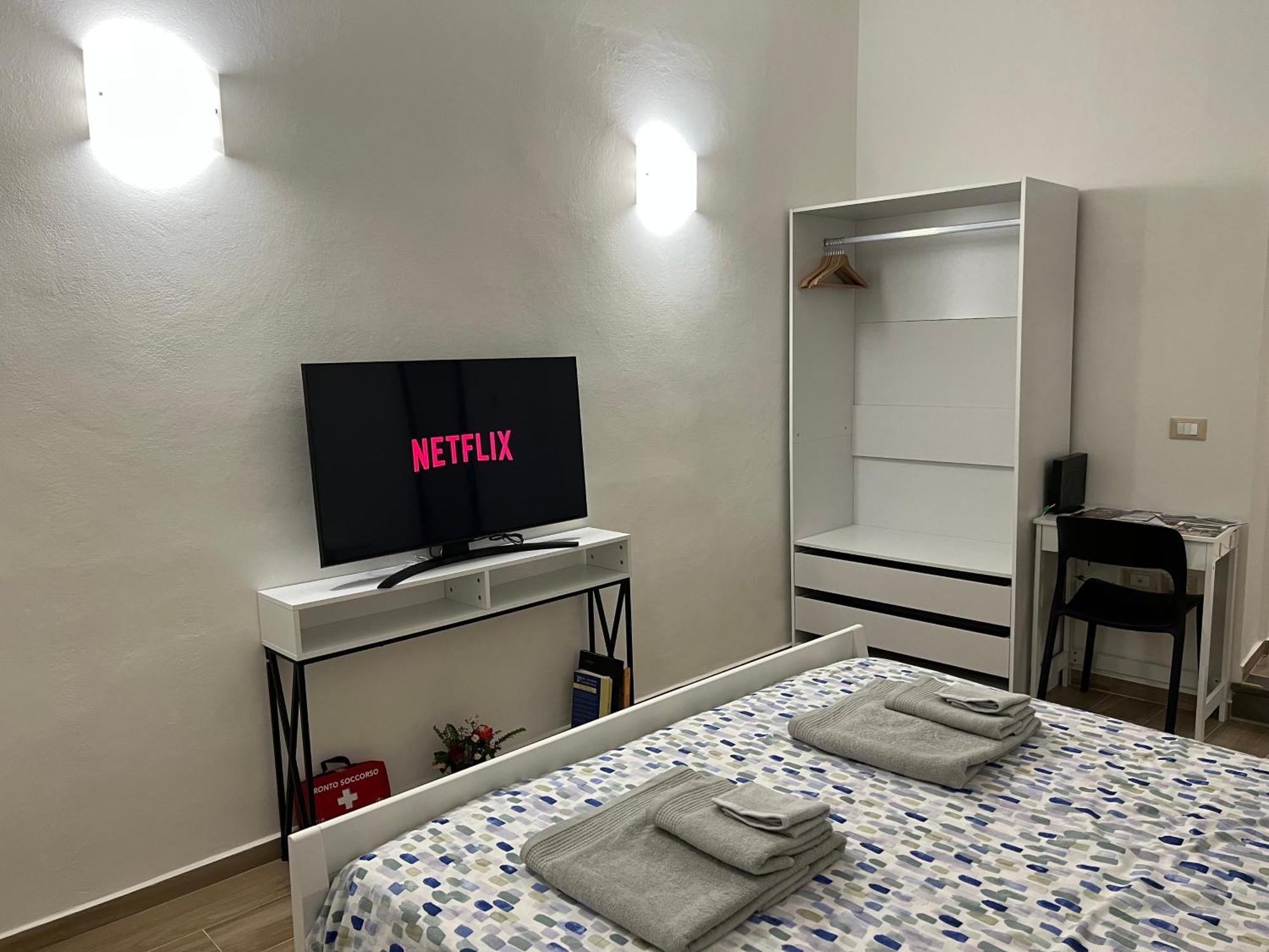 Al 106 Apartment Free Wi-Fi 5 Min Dalla Stazione Prato  Exteriér fotografie
